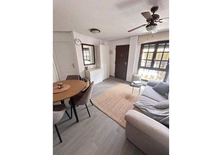 Segunda mano - Bungalow - Torrevieja - Torre La Mata