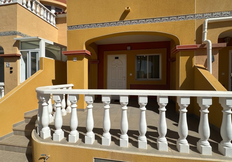 Segunda mano - town house - Orihuela Costa - Costa Blanca