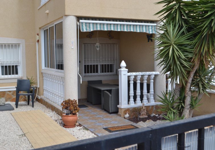 Segunda mano - Apartamento  - Orihuela Costa - Las Filipinas