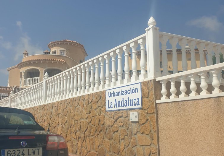 Segunda mano - Apartamento  - Orihuela Costa - Las Filipinas