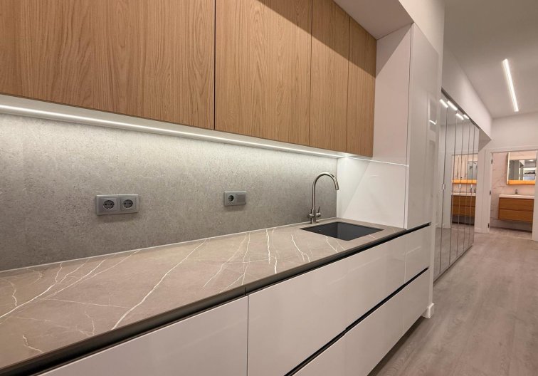 Segunda mano - Apartamento  - Torrevieja - Playa del Cura