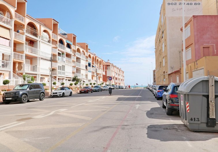 Segunda mano - Apartamento  - Torrevieja - La Mata Pueblo