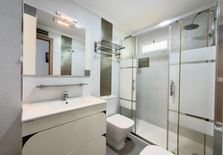 Revente - Appartement - Guardamar del Segura - Urbanizaciones