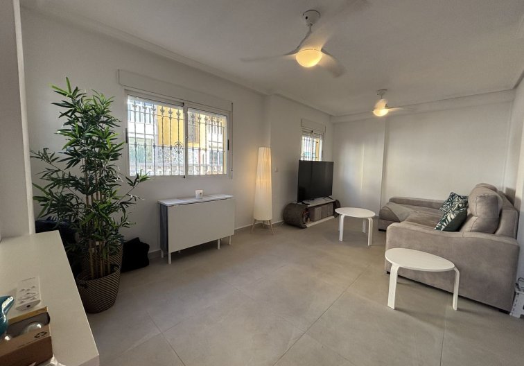 Segunda mano - town house - La Zenia - Costa Blanca