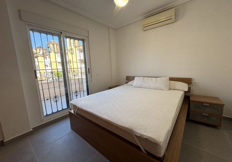 Segunda mano - town house - La Zenia - Costa Blanca