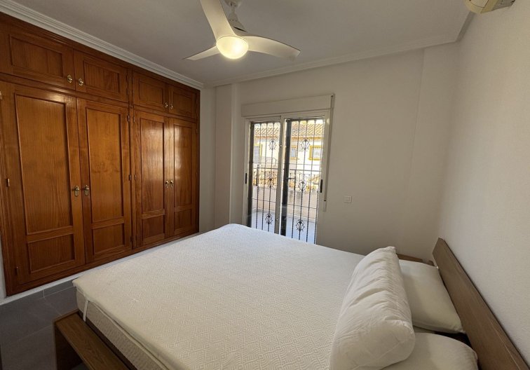 Segunda mano - town house - La Zenia - Costa Blanca