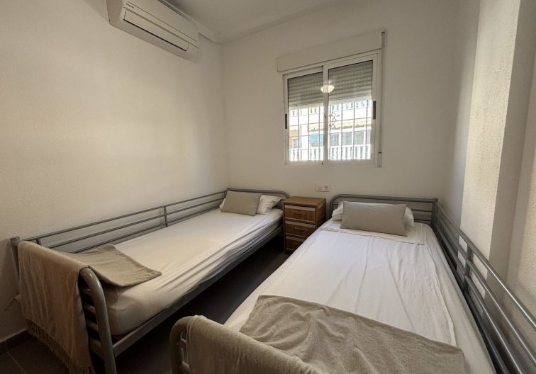 Segunda mano - town house - La Zenia - Costa Blanca