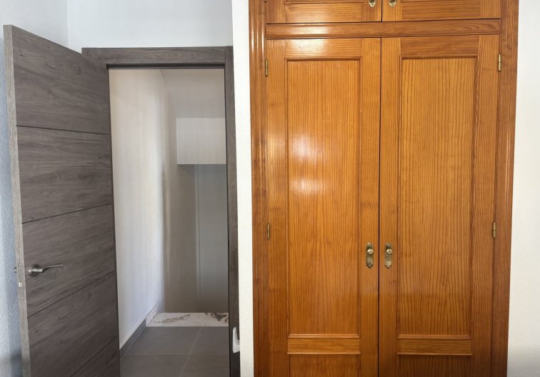 Segunda mano - town house - La Zenia - Costa Blanca