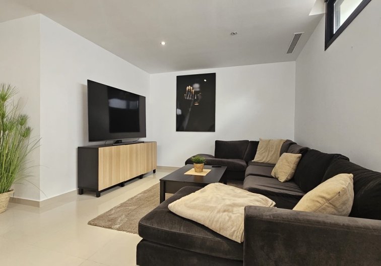 Resale - villa - Villamartin - Costa Blanca