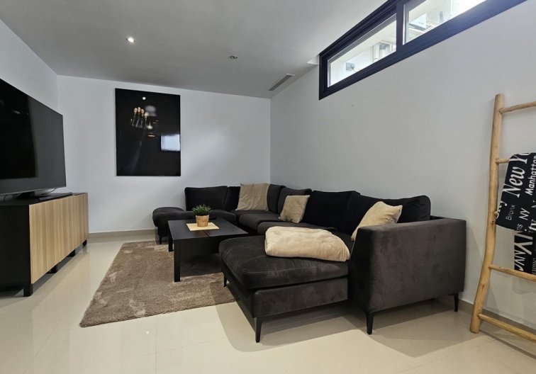 Resale - villa - Villamartin - Costa Blanca