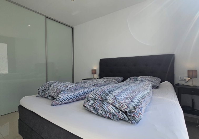 Resale - villa - Villamartin - Costa Blanca