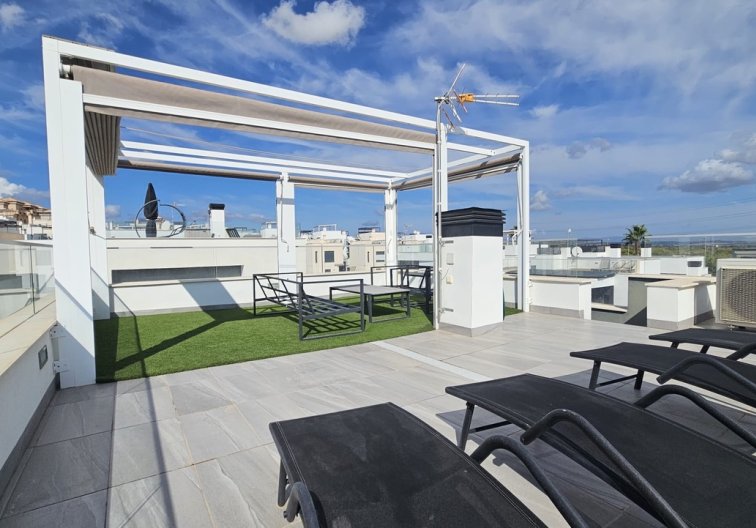 Resale - villa - Villamartin - Costa Blanca