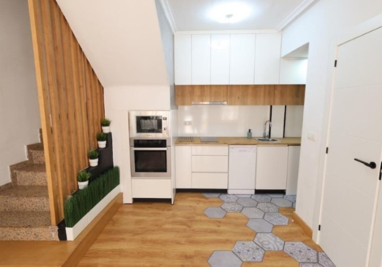 Herverkoop - town house - Orihuela - Inland