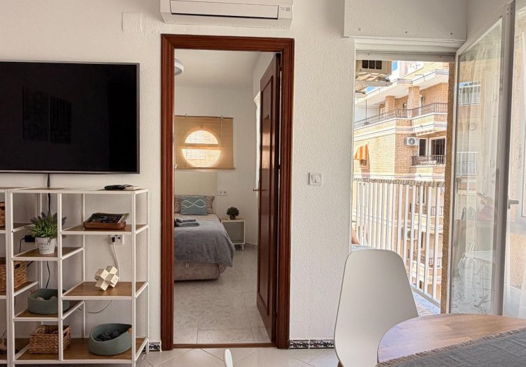 Revente - Appartement - Torrevieja - Habaneras