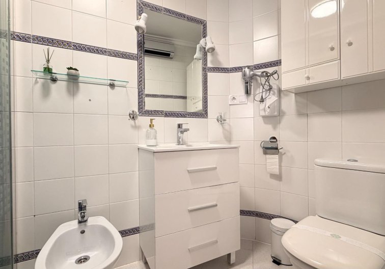 Revente - Appartement - Torrevieja - Habaneras