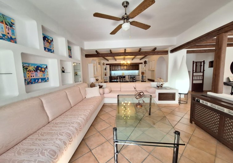 Segunda mano - Apartamento  - Torrevieja - Los Frutales