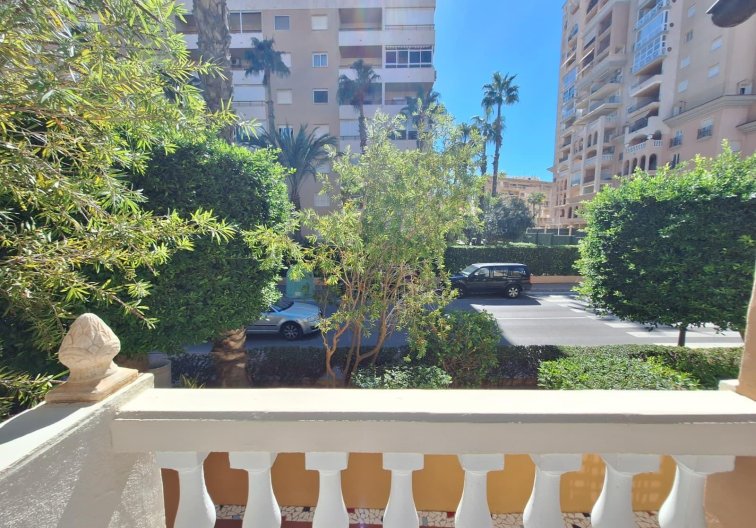 Segunda mano - Apartamento  - Torrevieja - Los Frutales