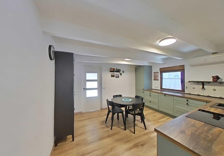 Segunda mano - town house - Formentera del Segura - Centro