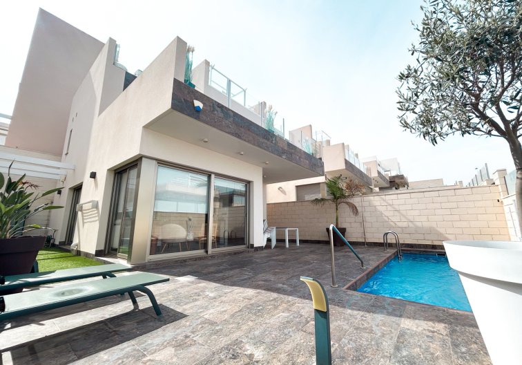 Segunda mano - villa - Villamartin - Costa Blanca