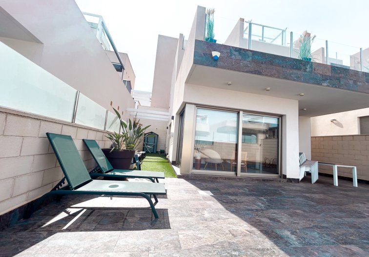 Segunda mano - villa - Villamartin - Costa Blanca