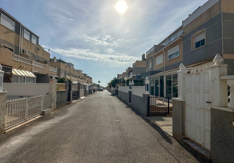 Segunda mano - town house - Orihuela Costa - Costa Blanca