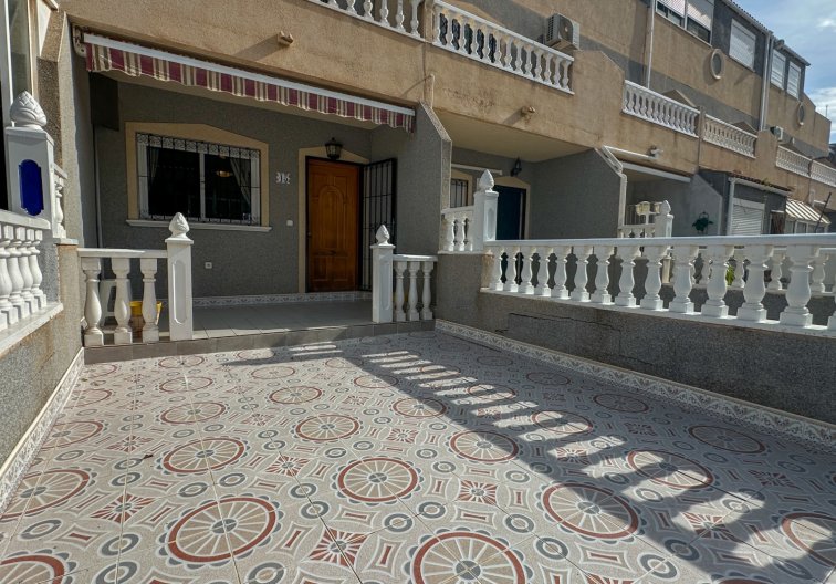 Segunda mano - town house - Orihuela Costa - Costa Blanca
