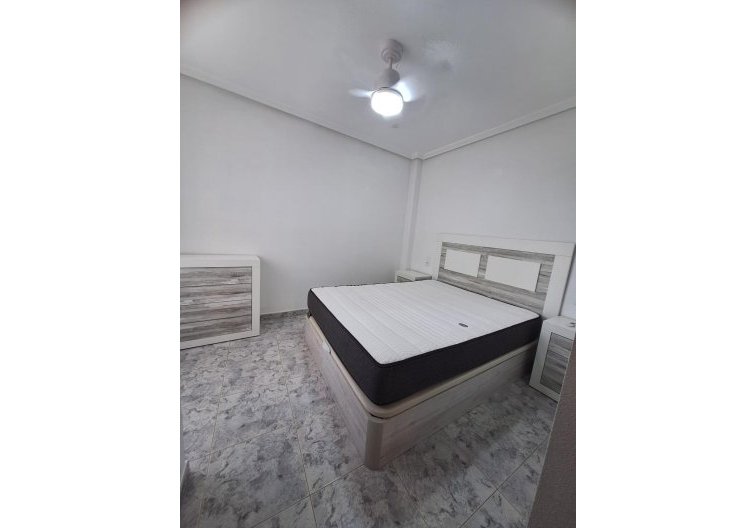 Herverkoop - Appartement - Torrevieja - Nueva Torrevieja