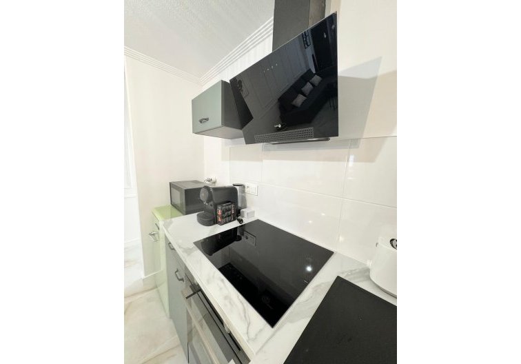 Revente - Appartement - Torrevieja - Centro