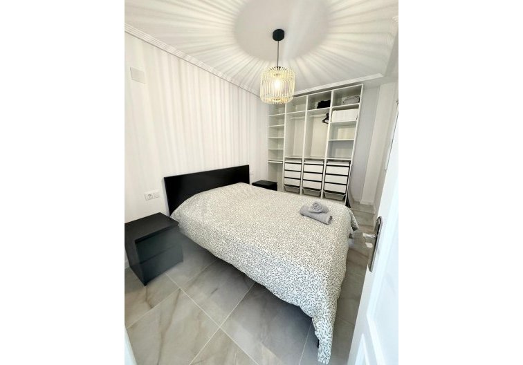 Revente - Appartement - Torrevieja - Centro