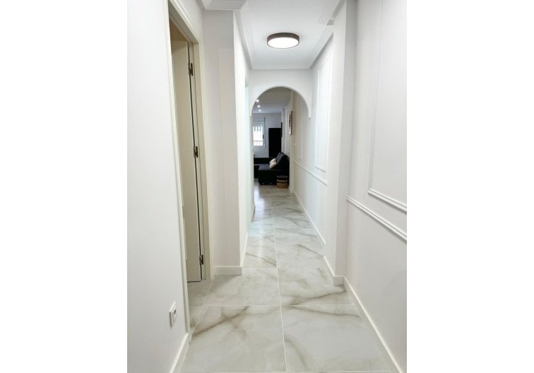 Revente - Appartement - Torrevieja - Centro
