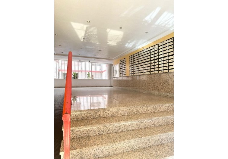 Revente - Appartement - Torrevieja - Centro