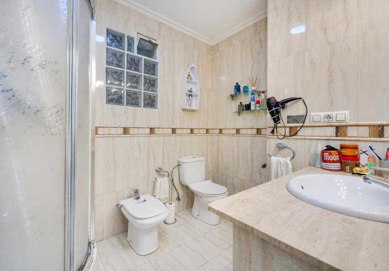 Revente - Appartement - Torrevieja - Centro