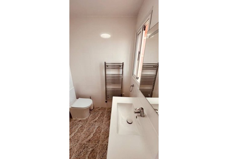 Segunda mano - Apartamento  - Villamartin - Costa Blanca