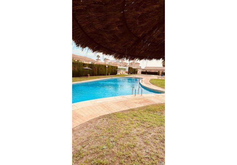 Segunda mano - villa - Villamartin - Costa Blanca