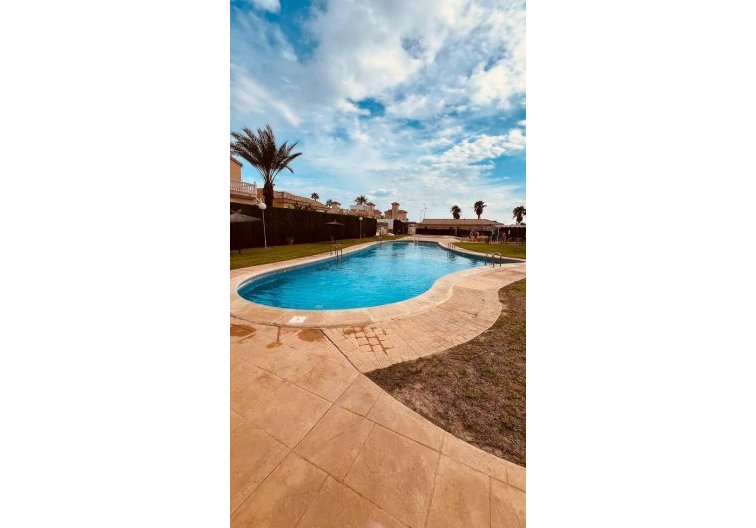 Segunda mano - villa - Villamartin - Costa Blanca