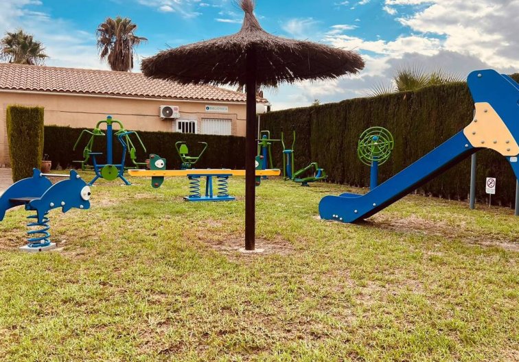 Segunda mano - villa - Villamartin - Costa Blanca