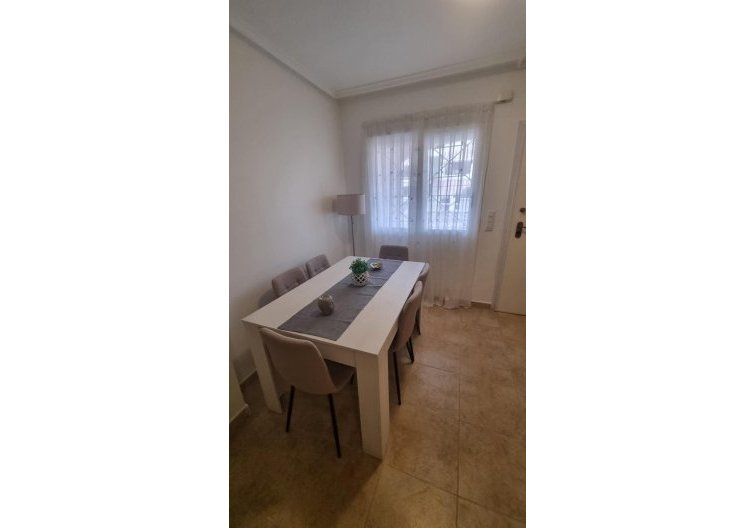 Segunda mano - Bungalow - Torrevieja - Torreblanca
