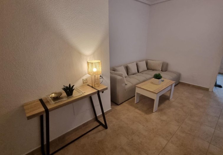 Segunda mano - Bungalow - Torrevieja - Torreblanca