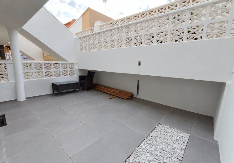 Segunda mano - Apartamento  - La Mata - Costa Blanca