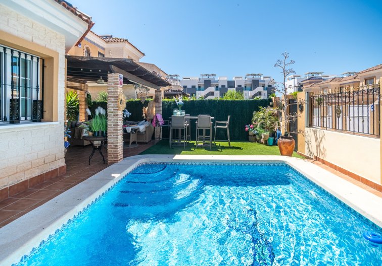 Segunda mano - villa - Guardamar del Segura - Costa Blanca