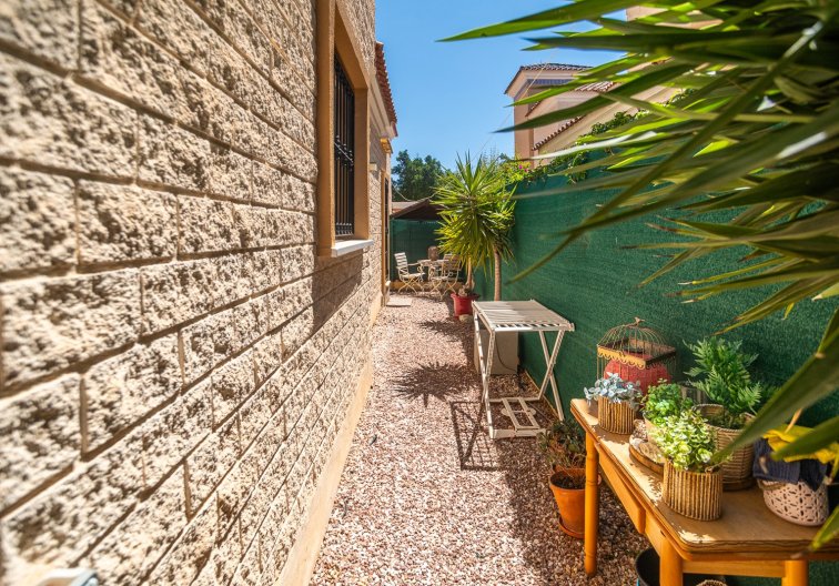 Segunda mano - villa - Guardamar del Segura - Costa Blanca