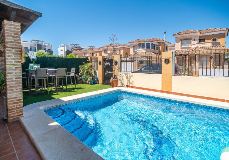 Segunda mano - villa - Guardamar del Segura - Costa Blanca
