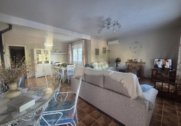 Segunda mano - villa - Torrevieja - Los Balcones - Los Altos Del Edén