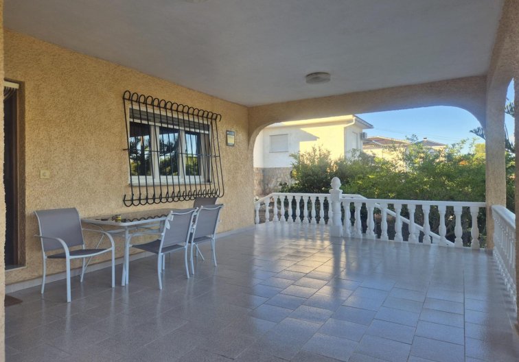 Segunda mano - villa - Torrevieja - Los Balcones - Los Altos Del Edén