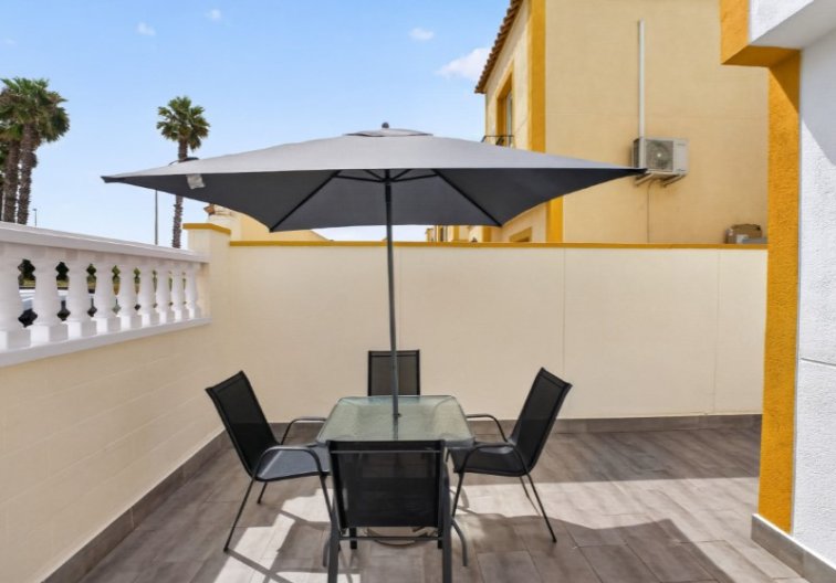 Segunda mano - town house - Torrevieja - Costa Blanca