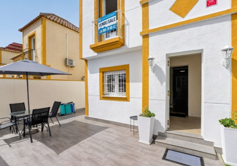 Segunda mano - town house - Torrevieja - Costa Blanca