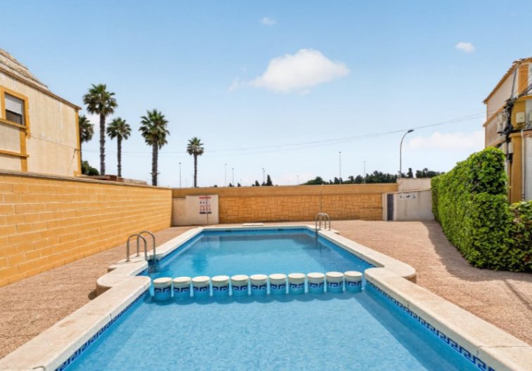 Segunda mano - town house - Torrevieja - Costa Blanca