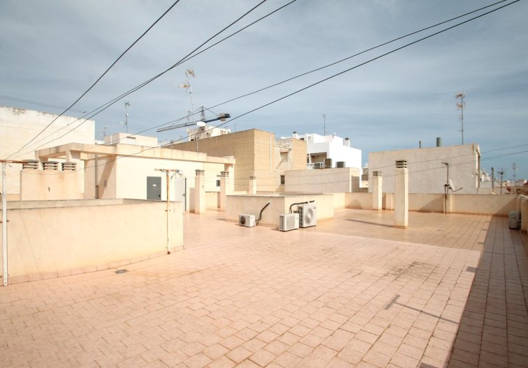 Segunda mano - Apartamento  - Torrevieja - Las Piscinas Naturales