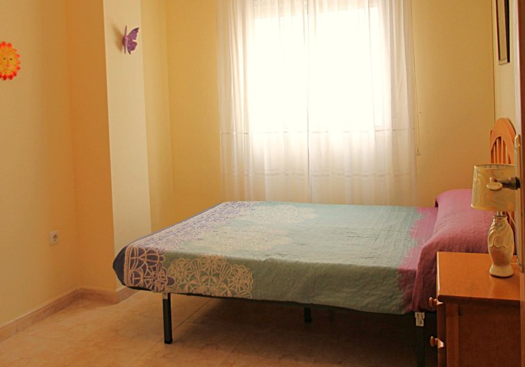 Segunda mano - Apartamento  - Torrevieja - Las Piscinas Naturales