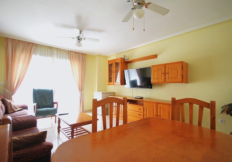 Segunda mano - Apartamento  - Torrevieja - Las Piscinas Naturales